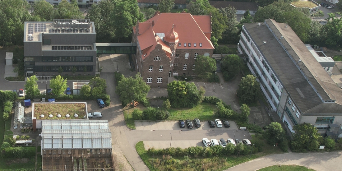 Laborgebäude am Hauptsitz Augustenberg (Foto: Constanze Mesca/LTZ)